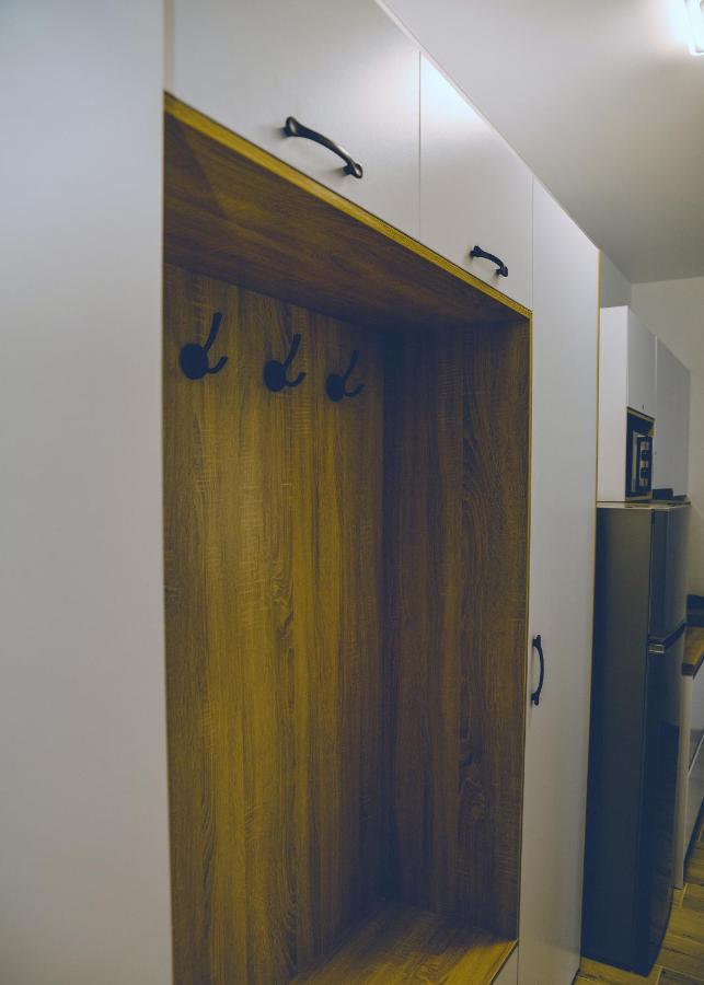 Four Rooms Apartments Tscherkassy Exterior foto